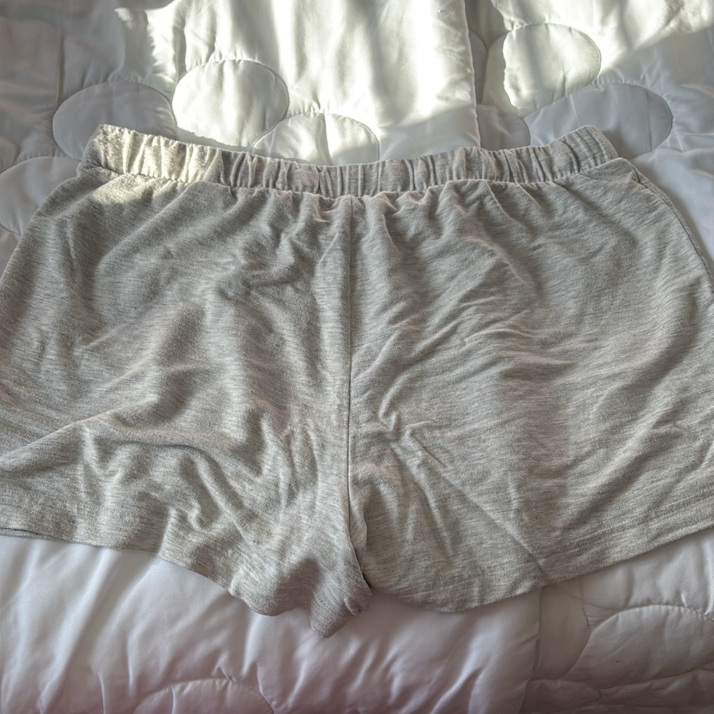 Gray Casual Drawstring Shorts - image 3
